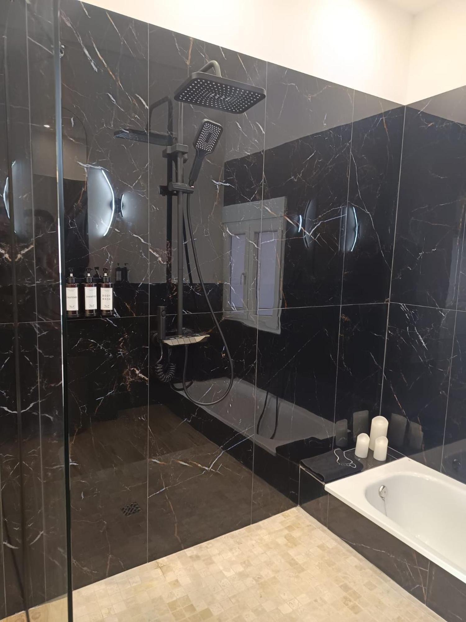 Apartamentos La Muralla Santo Domingo de la Calzada Kültér fotó