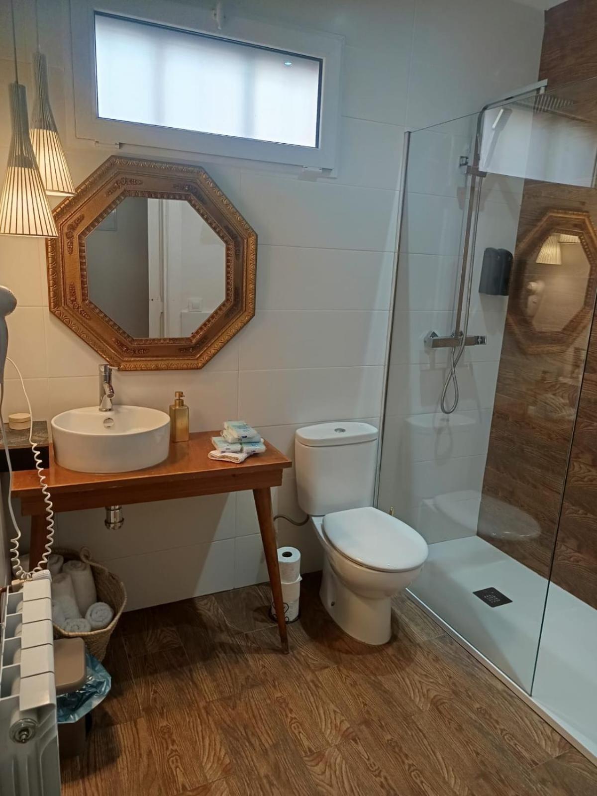 Apartamentos La Muralla Santo Domingo de la Calzada Kültér fotó