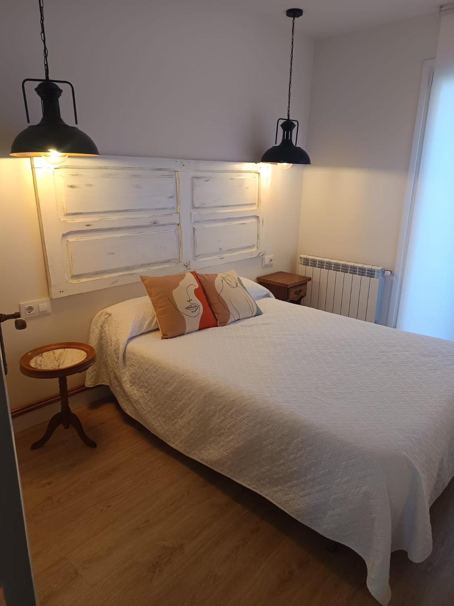 Apartamentos La Muralla Santo Domingo de la Calzada Kültér fotó